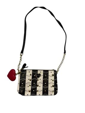 Betsey Johnson crossbody purse black & white with gold